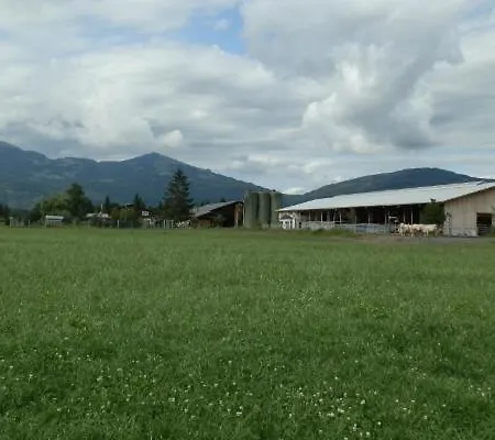 Steigmatt Bauernhof- Erlebnis Vakantieboerderij Montlingen
