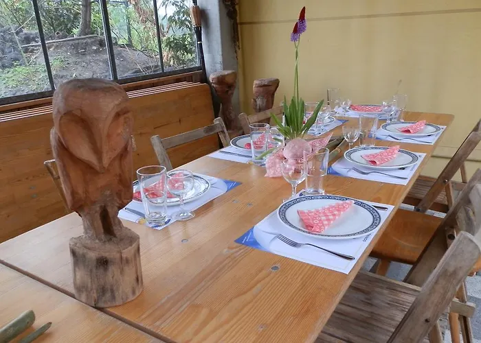 Steigmatt Bauernhof- Erlebnis Farm stay Montlingen